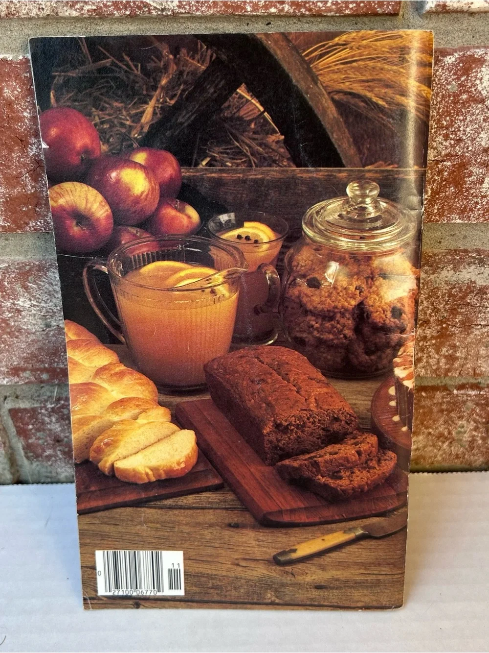 Pillsbury Festive Autumn Recipes Cook Booklet Classics #11 F06770 Fall